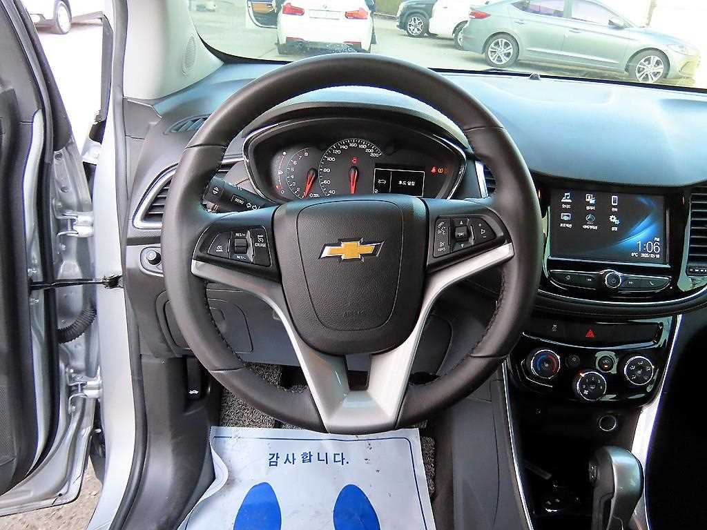 Chevrolet Trax - Vista 8
