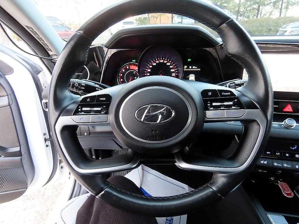 HYUNDAI Avante - Vista 8