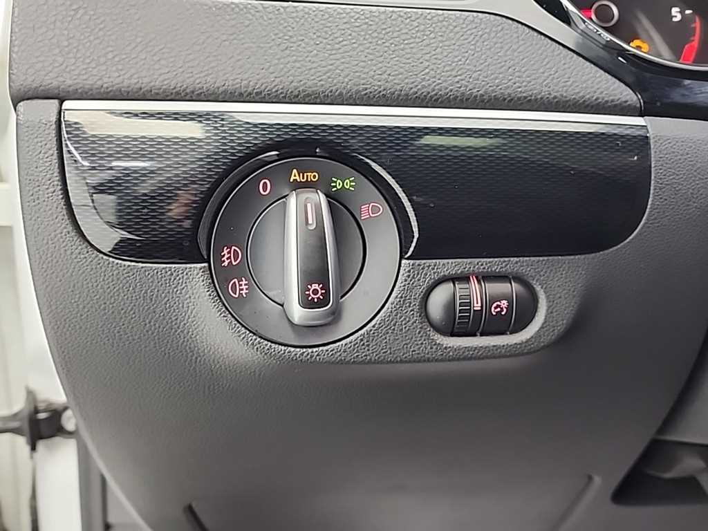 Volkswagen Jetta 2015 Blanco - Importación desde Corea - HF Imports Iquique - Foto 18