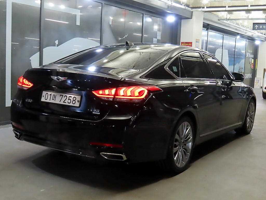 Genesis G80 - Vista 4