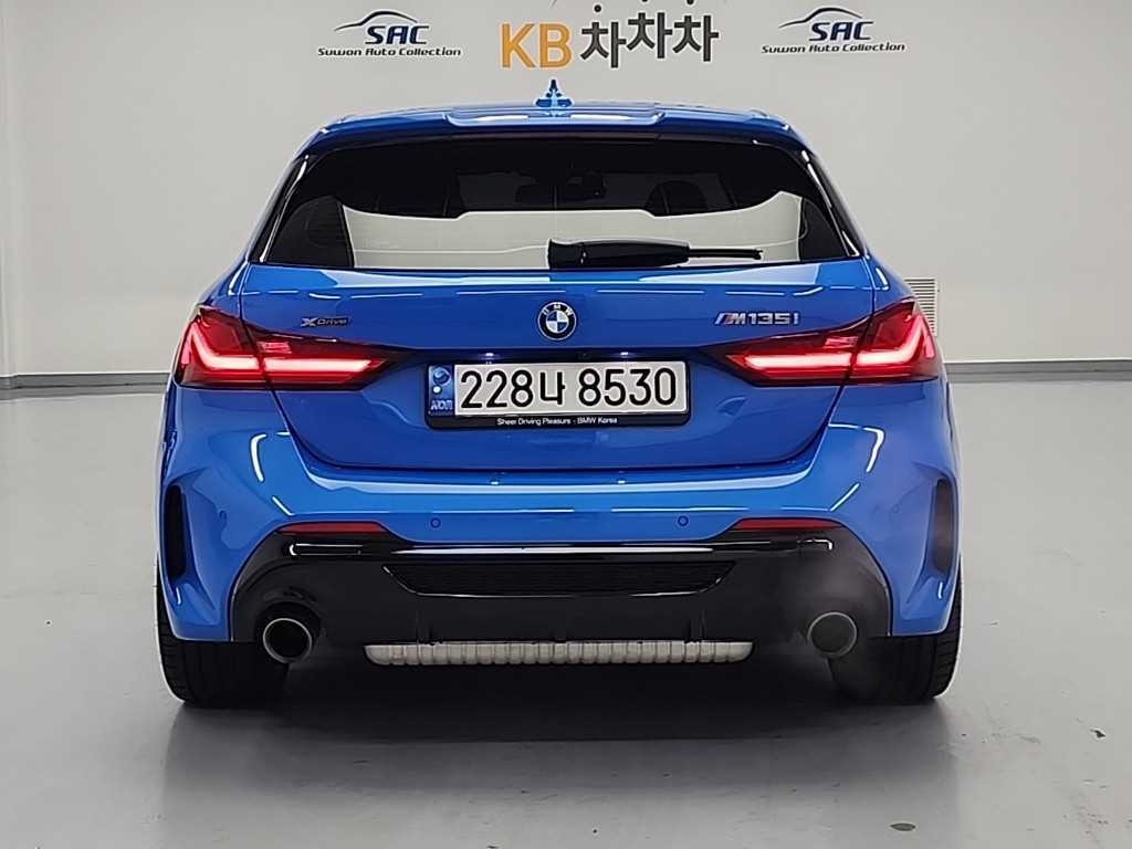 BMW 1 series - Vista 4