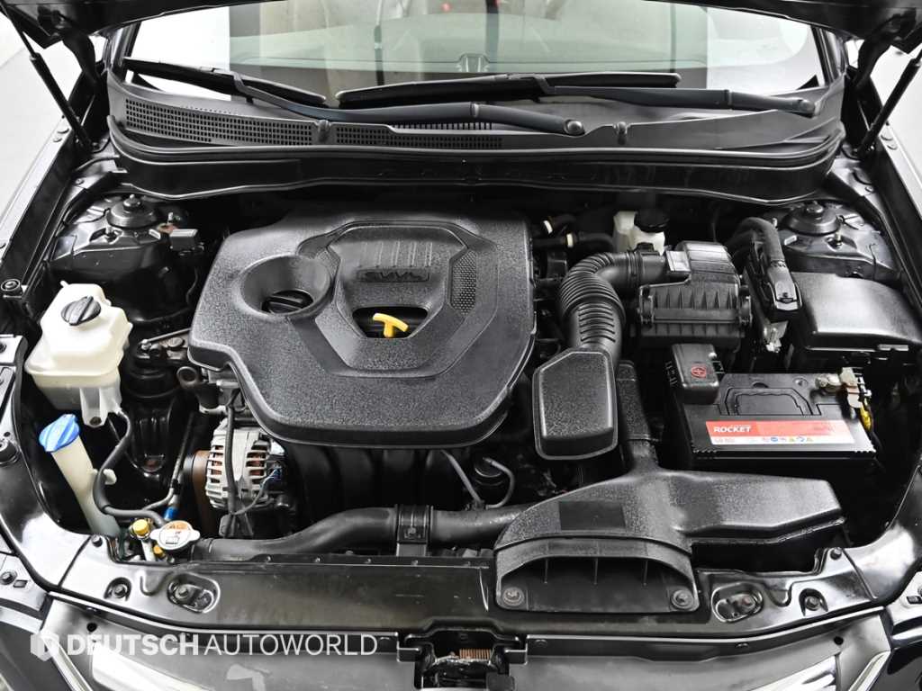 HYUNDAI Sonata - Vista 6