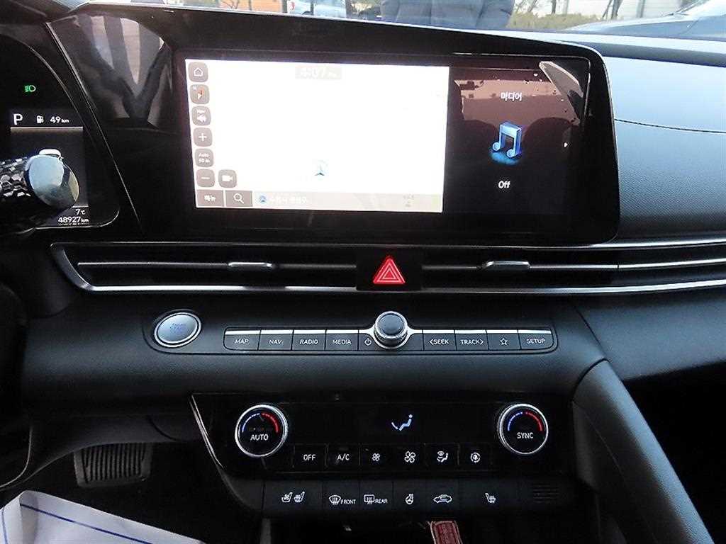 HYUNDAI Avante 2022 Blanco - Importación desde Corea - HF Imports Iquique - Foto 13