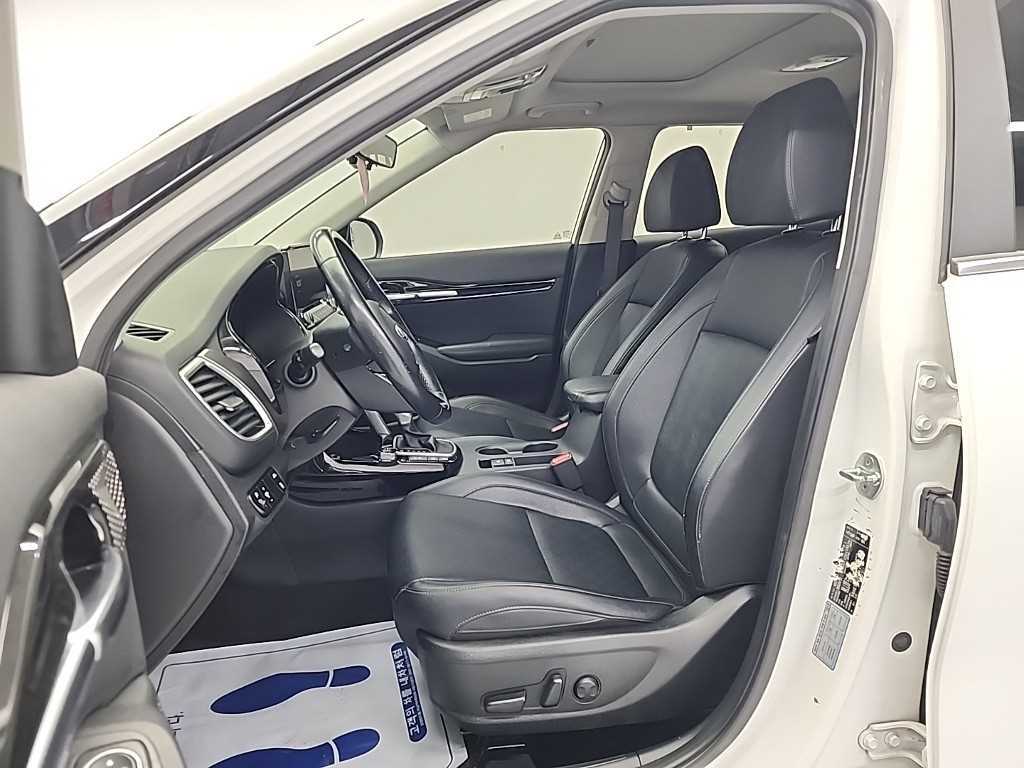 KIA Seltos - Vista 11