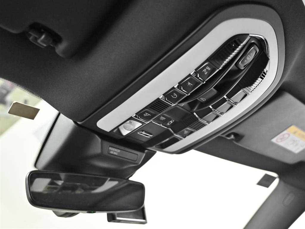 Porsche Macan 2019 Plateado - Importación desde Corea - HF Imports Iquique - Foto 18