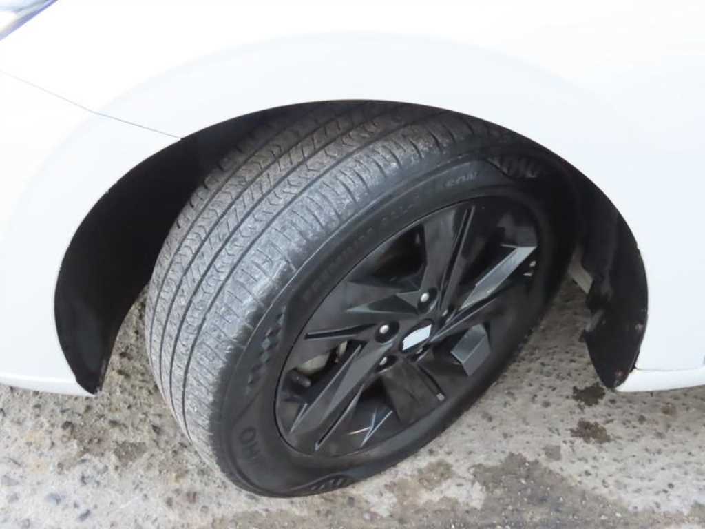 HYUNDAI Avante 2022 Blanco - Importación desde Corea - HF Imports Iquique - Foto 18