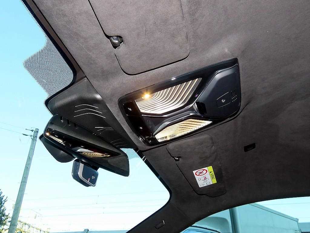 BMW 8 Series 2021 Negro - Importación desde Corea - HF Imports Iquique - Foto 16