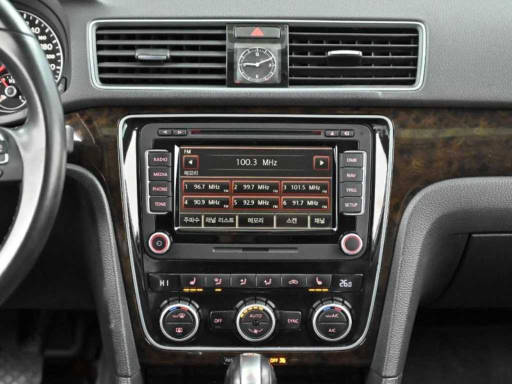 Volkswagen Passat 2015 Blanco - Importación desde Corea - HF Imports Iquique - Foto 14