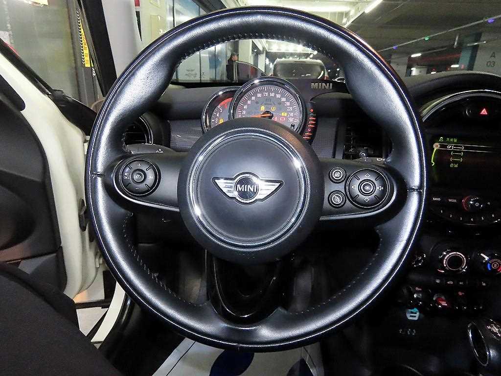 Mini Cooper - Vista 8