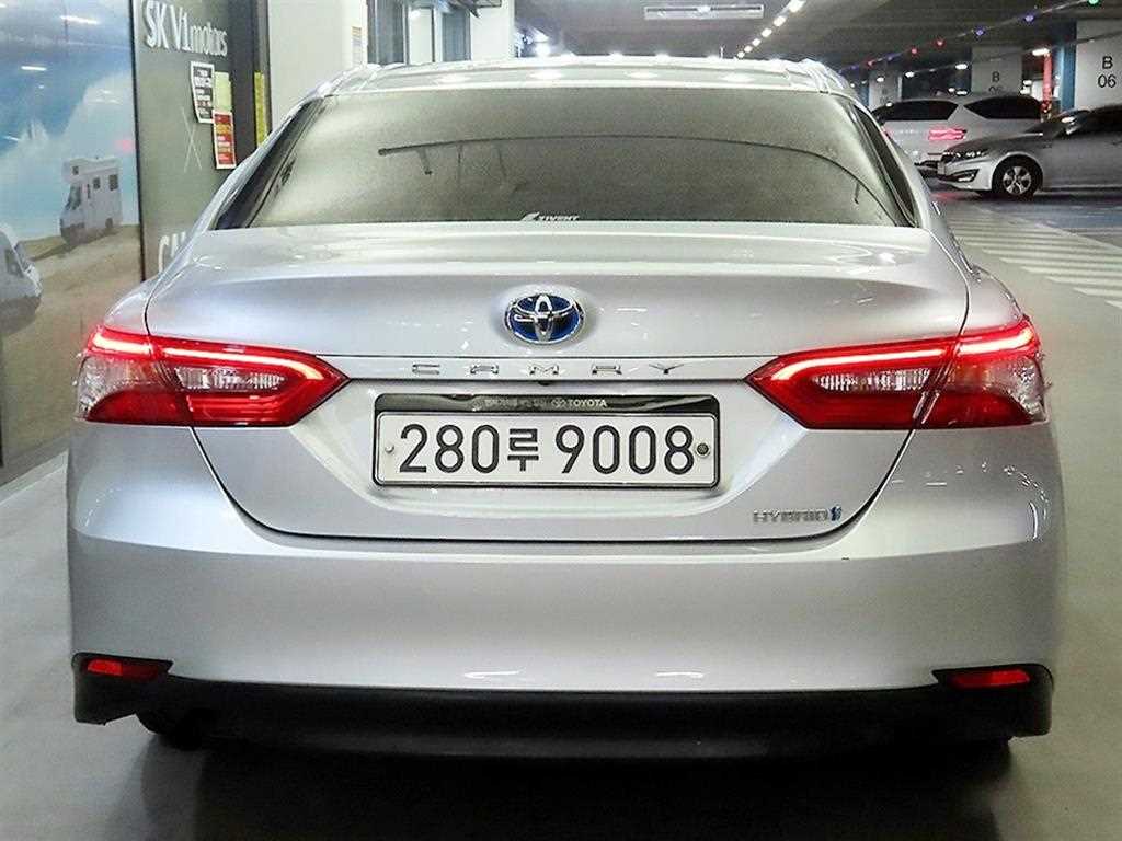 Toyota Camry - Vista 5