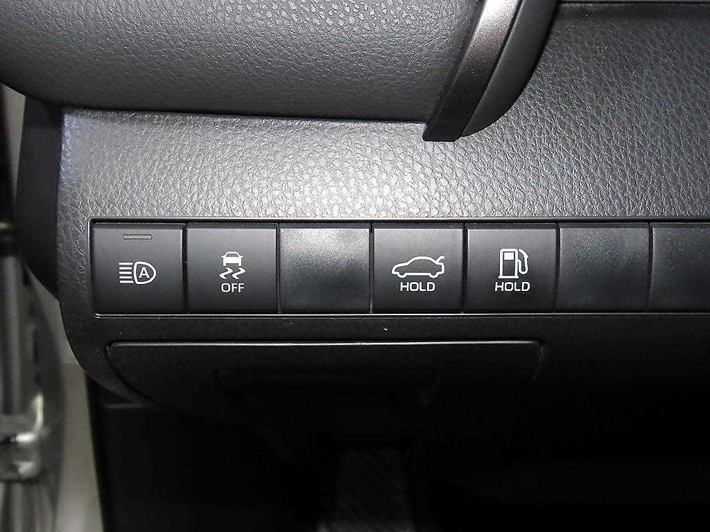 Toyota Camry 2023 Plateado - Importación desde Corea - HF Imports Iquique - Foto 14