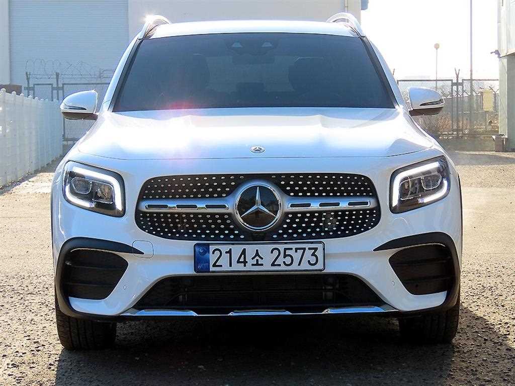 Mercedes Benz GLB Class 2023 Blanco - Importación desde Corea - HF Imports Iquique - Foto 1