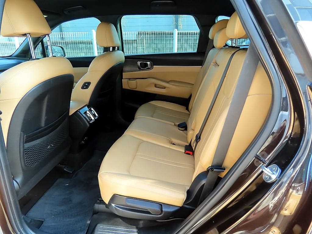KIA Sorento - Vista 6
