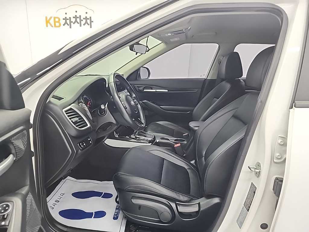 KIA Seltos - Vista 11