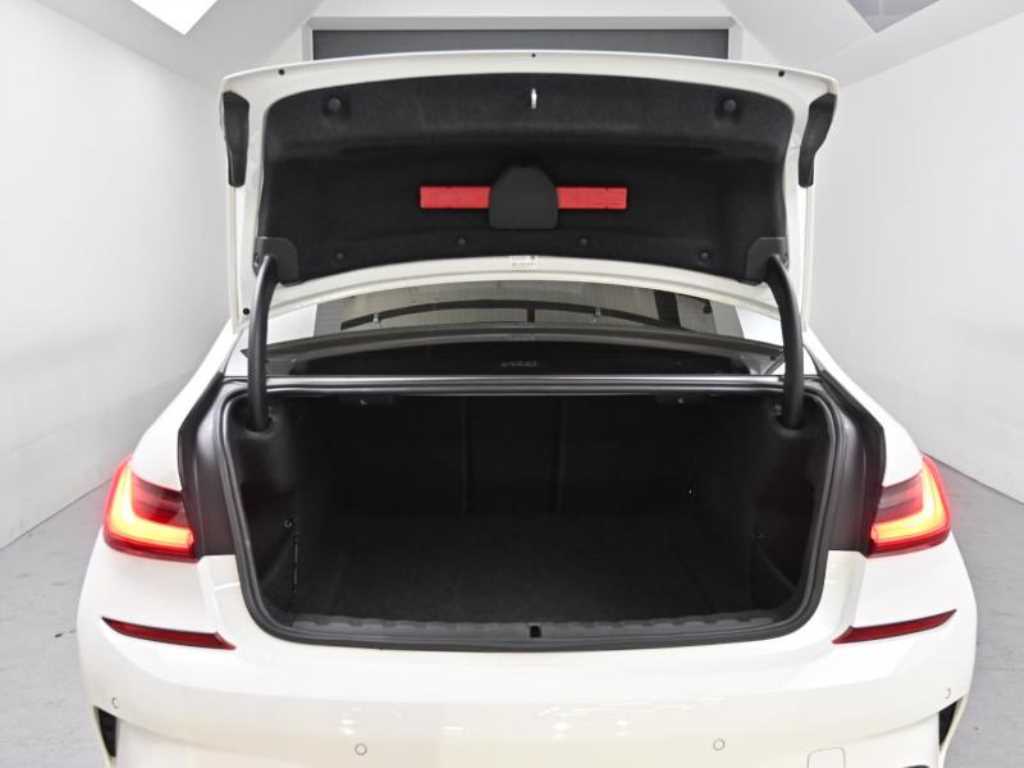 BMW 3 series 2021 Blanco - Importación desde Corea - HF Imports Iquique - Foto 20