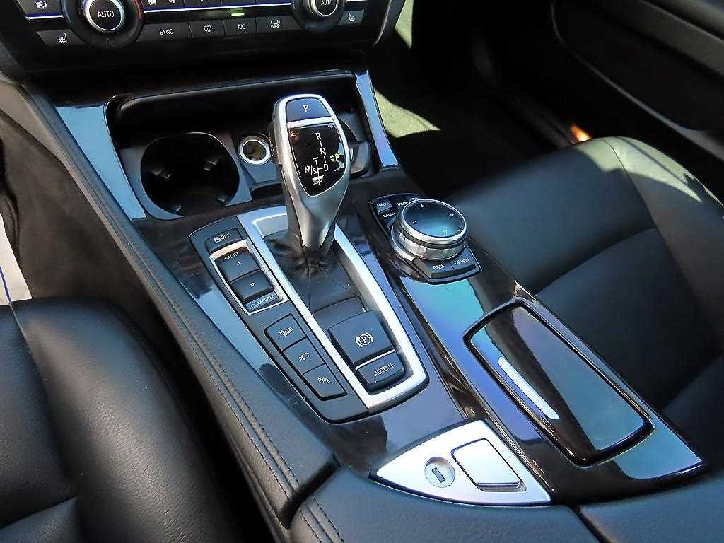 BMW 5 Series - Vista 11