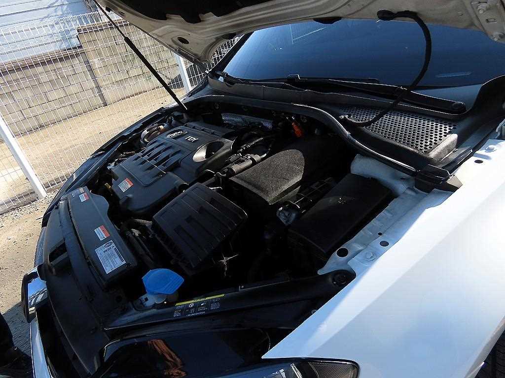 Volkswagen Golf 2015 Blanco - Importación desde Corea - HF Imports Iquique - Foto 19