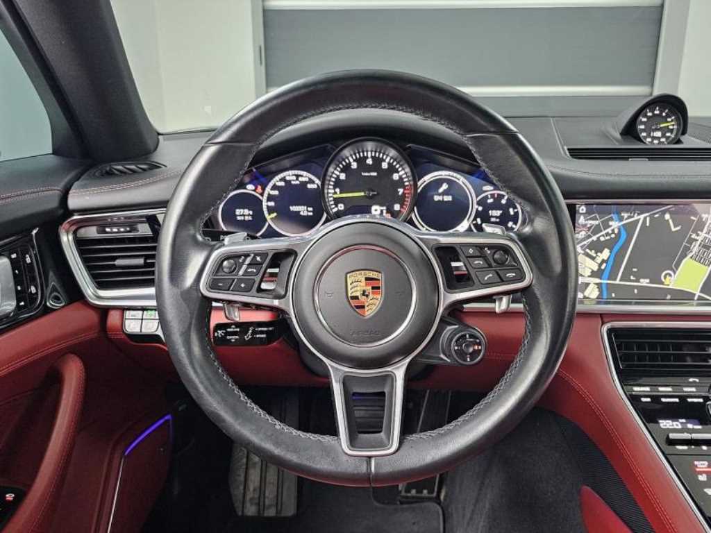 Porsche Panamera - Vista 12