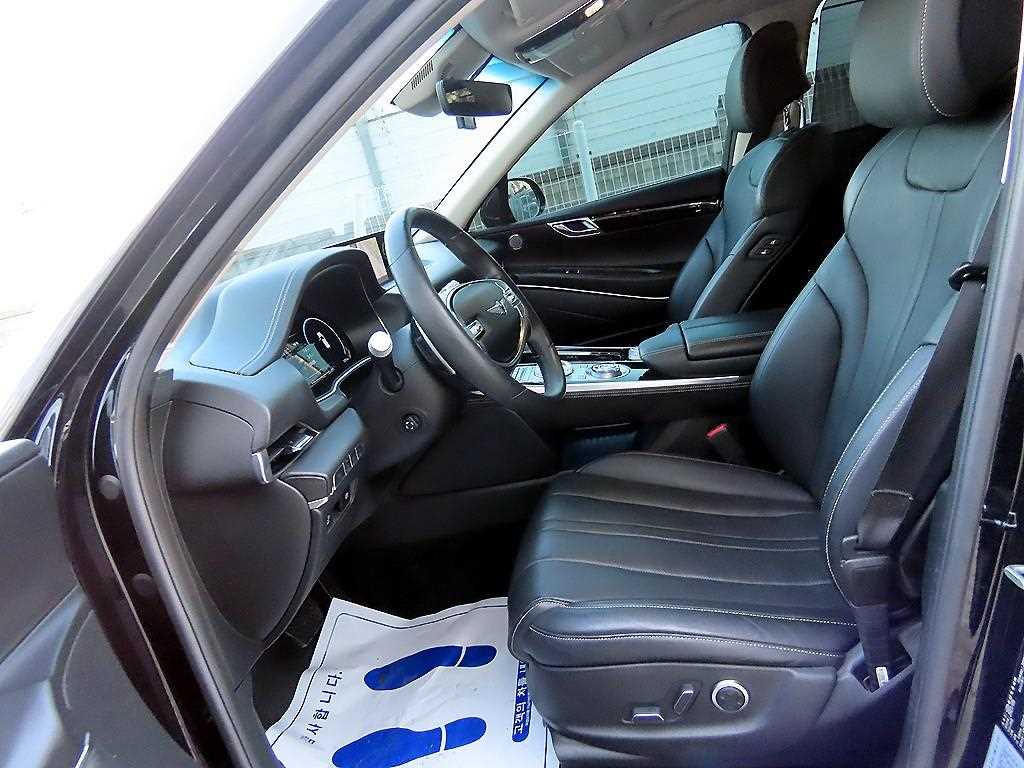 Genesis GV80 - Vista 5