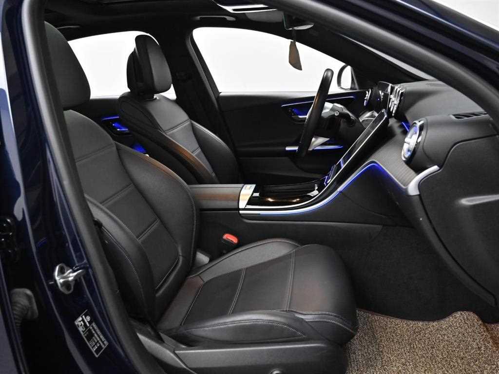 Mercedes Benz C Class - Vista 10