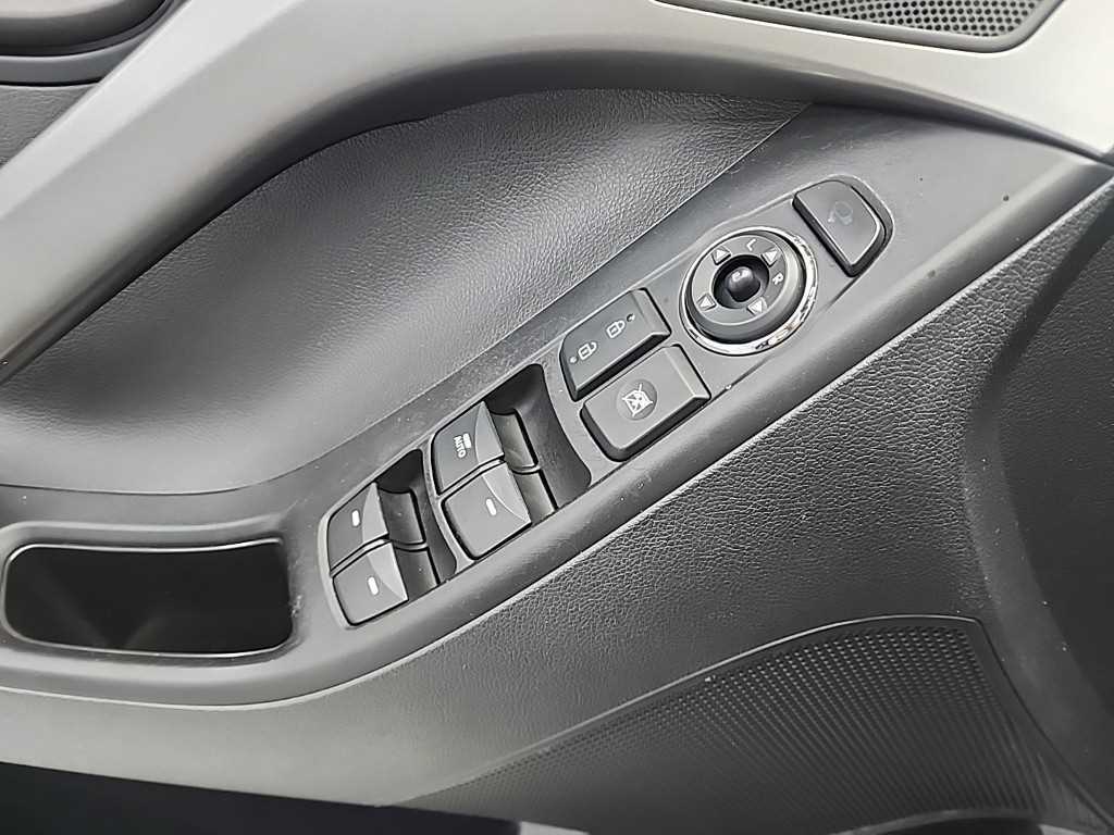 HYUNDAI Avante 2011 Negro - Importación desde Corea - HF Imports Iquique - Foto 15