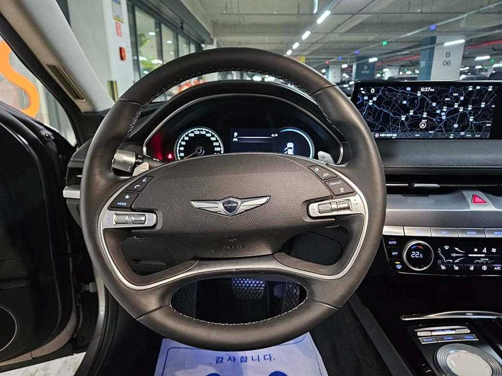 Genesis G80 - Vista 9