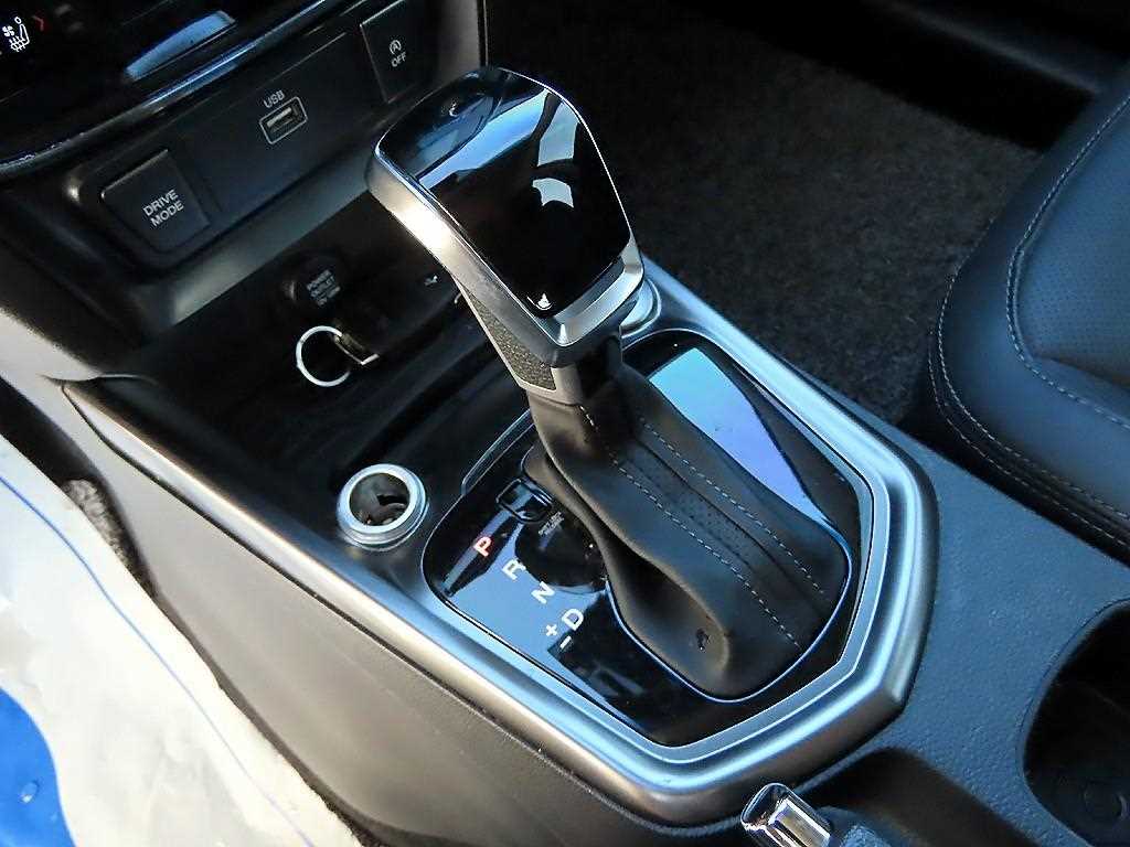 Ssangyong Tivoli - Vista 10