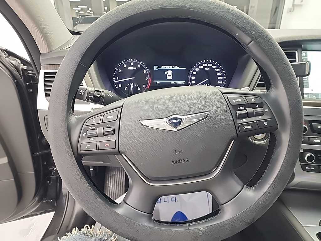 Genesis G80 - Vista 9