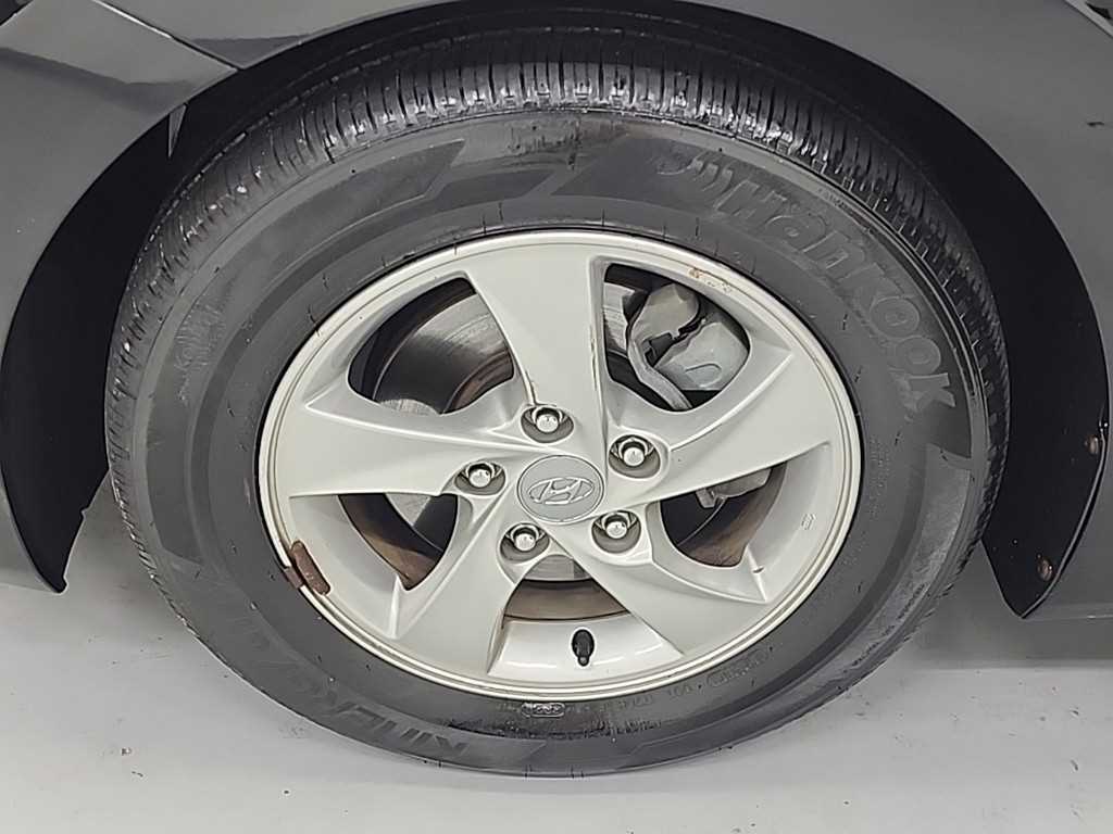 HYUNDAI Avante 2011 Negro - Importación desde Corea - HF Imports Iquique - Foto 19