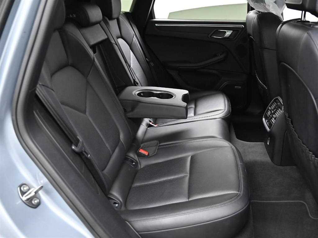 Porsche Macan - Vista 12