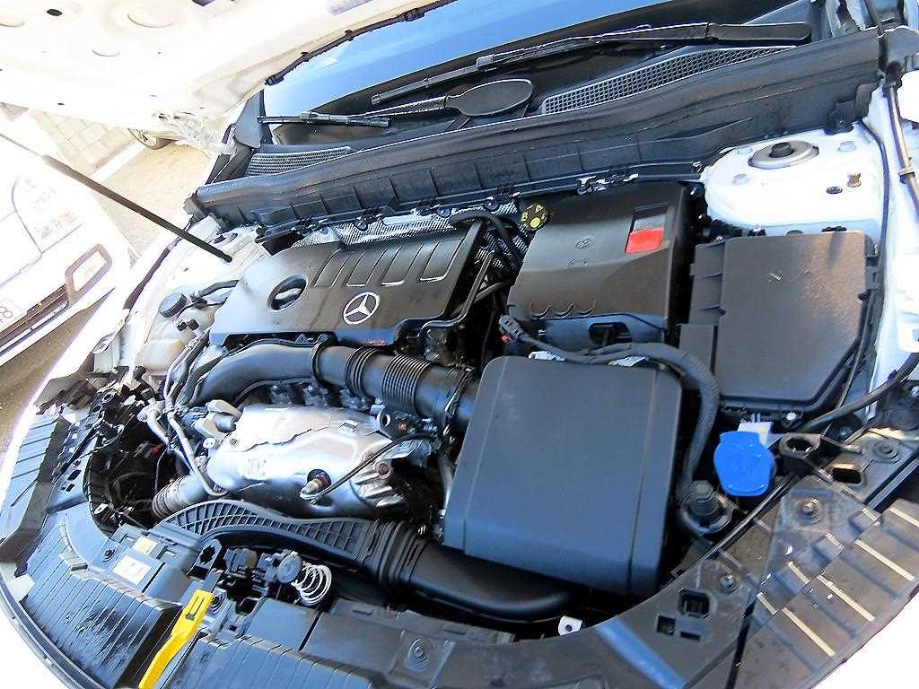 Mercedes Benz GLB Class 2023 Blanco - Importación desde Corea - HF Imports Iquique - Foto 19