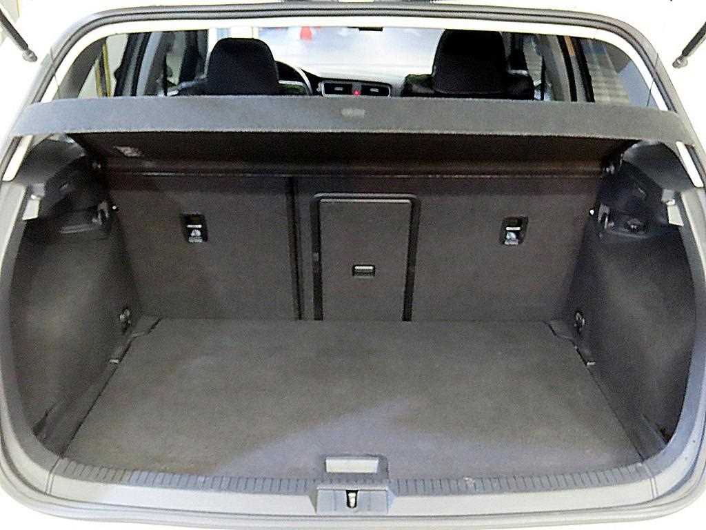 Volkswagen Golf 2015 Blanco - Importación desde Corea - HF Imports Iquique - Foto 18