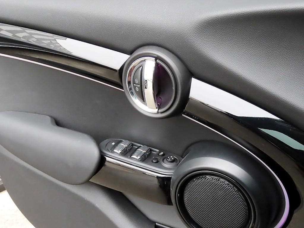 Mini Cooper - Vista 11