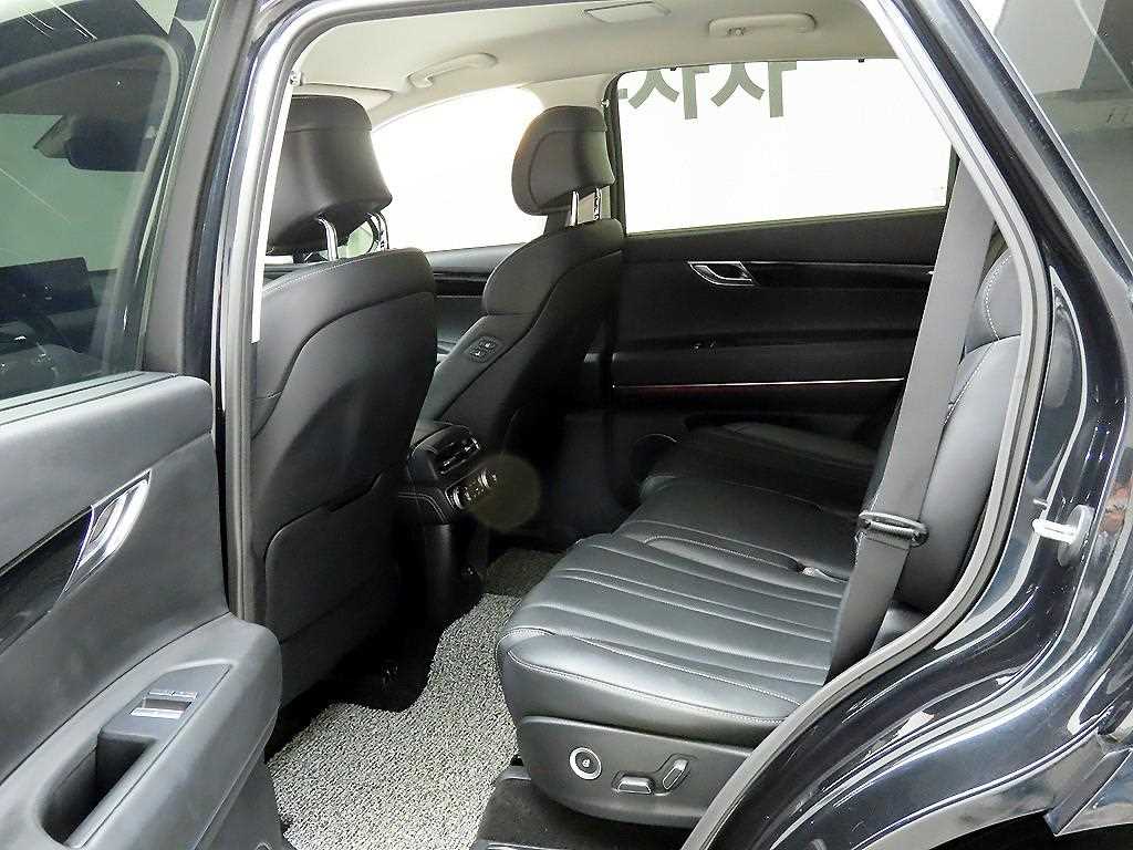 Genesis GV80 2022 Negro - Importación desde Corea - HF Imports Iquique - Foto 15