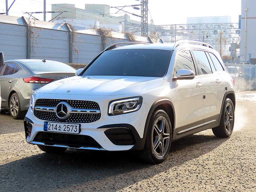 Mercedes Benz GLB Class - Vista 2