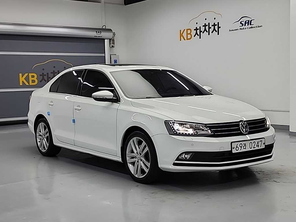 Volkswagen Jetta - Vista 4