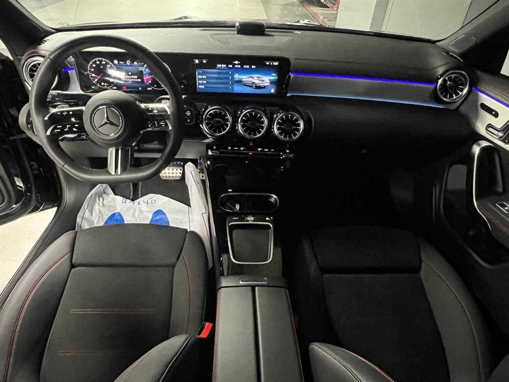 Mercedes Benz CLA Class - Vista 7