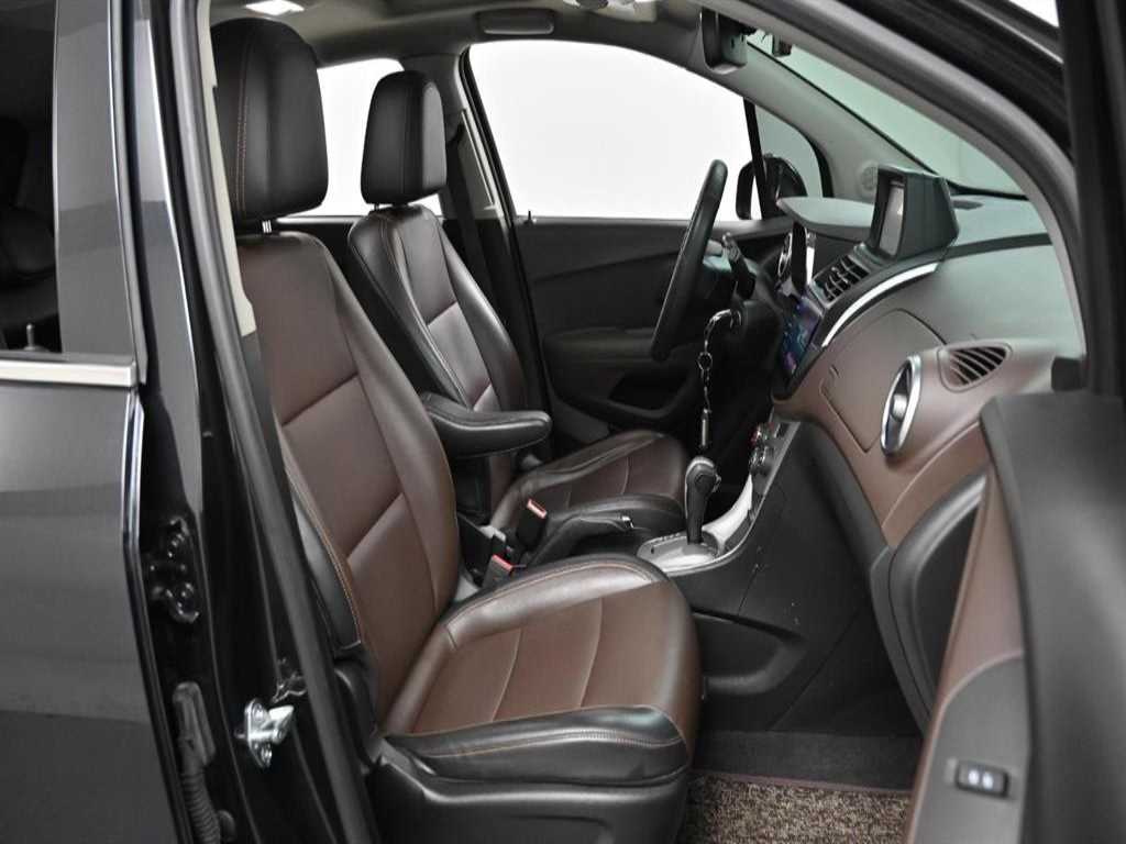 Chevrolet Trax - Vista 10