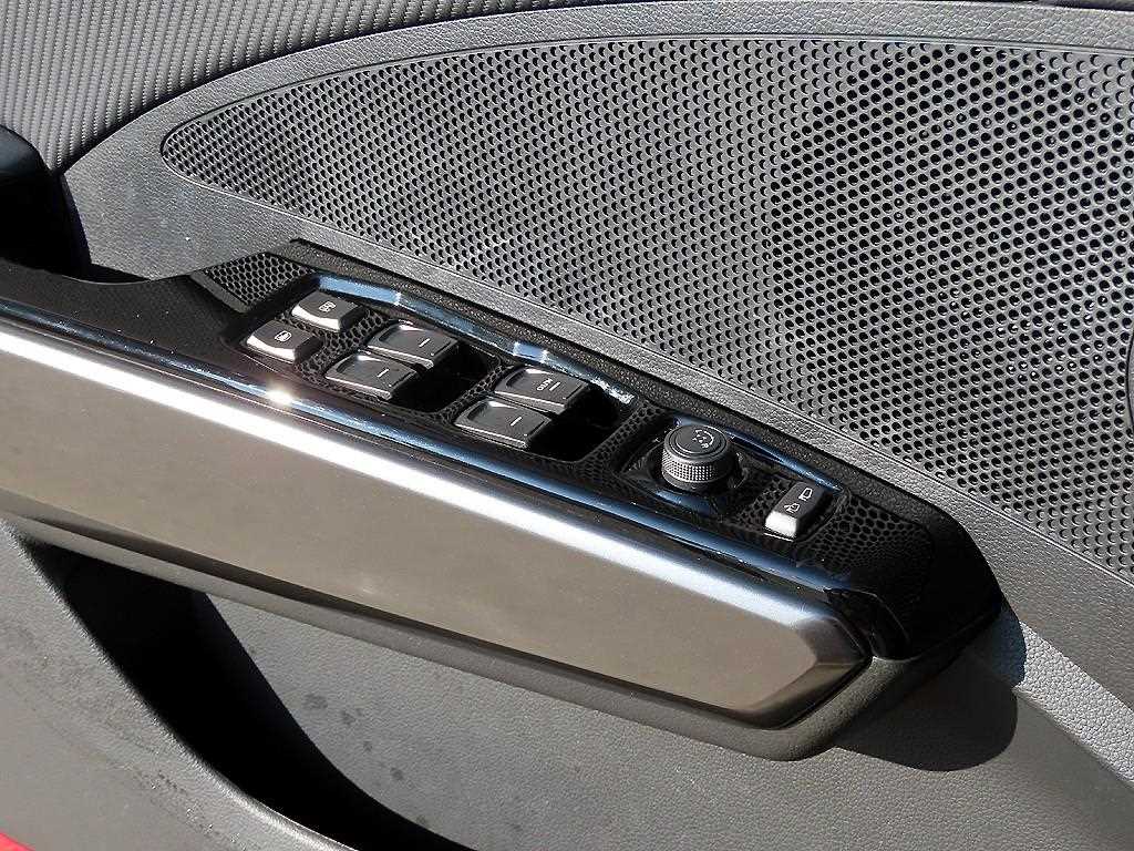 Ssangyong Tivoli - Vista 11