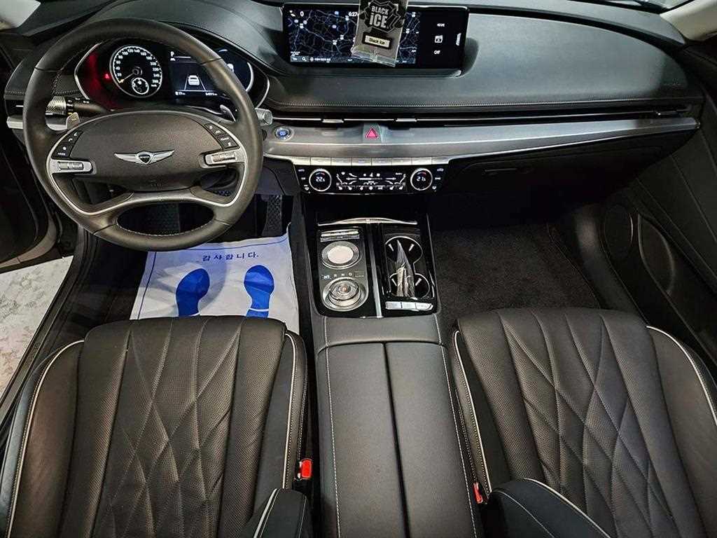 Genesis G80 - Vista 8