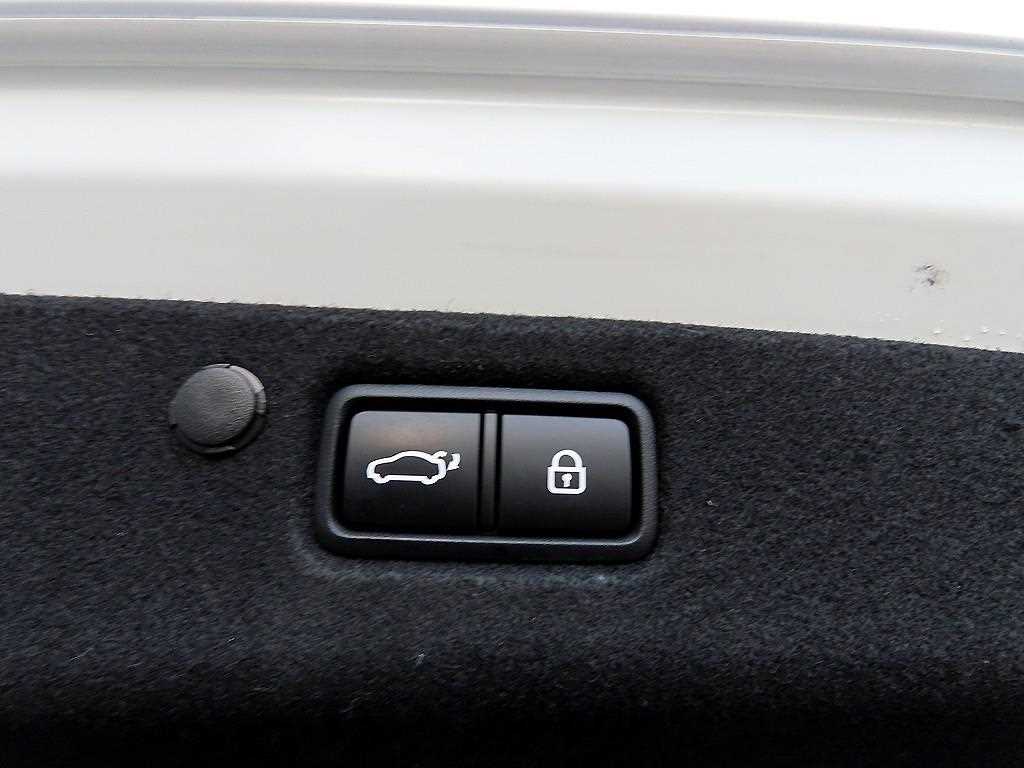 HYUNDAI Grandeur 2022 Blanco - Importación desde Corea - HF Imports Iquique - Foto 17