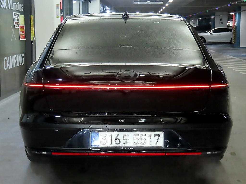 HYUNDAI Grandeur - Vista 6
