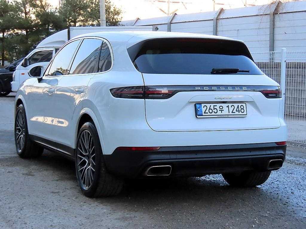 Porsche Cayenne - Vista 3