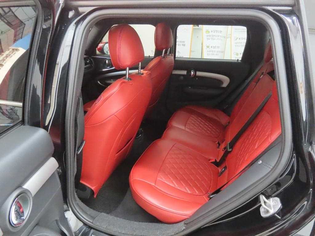 Mini Clubman - Vista 6