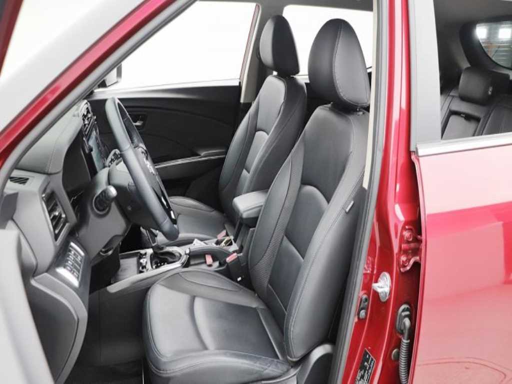 Ssangyong Tivoli - Vista 11