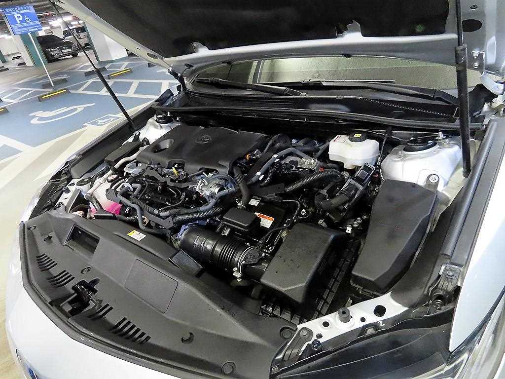 Toyota Camry 2023 Plateado - Importación desde Corea - HF Imports Iquique - Foto 18