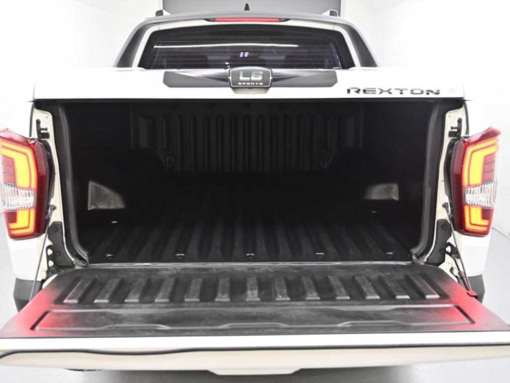 Ssangyong Rexton 2019 Blanco - Importación desde Corea - HF Imports Iquique - Foto 20