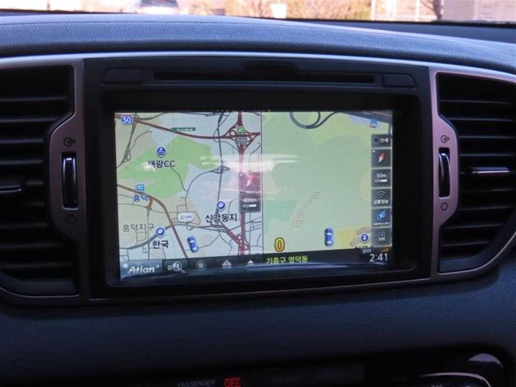 KIA Sportage - Vista 8