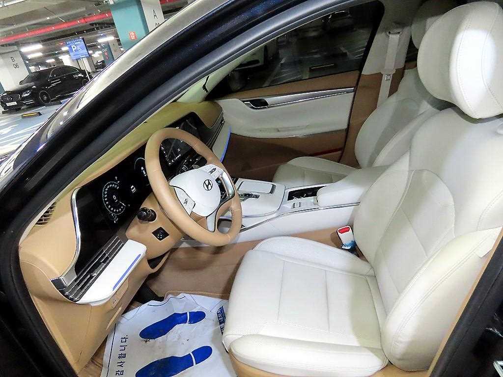 HYUNDAI Grandeur - Vista 6