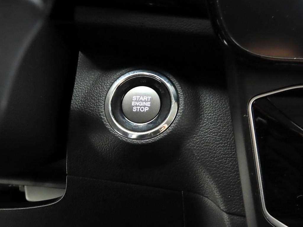 Ssangyong Tivoli 2024 Blanco - Importación desde Corea - HF Imports Iquique - Foto 16